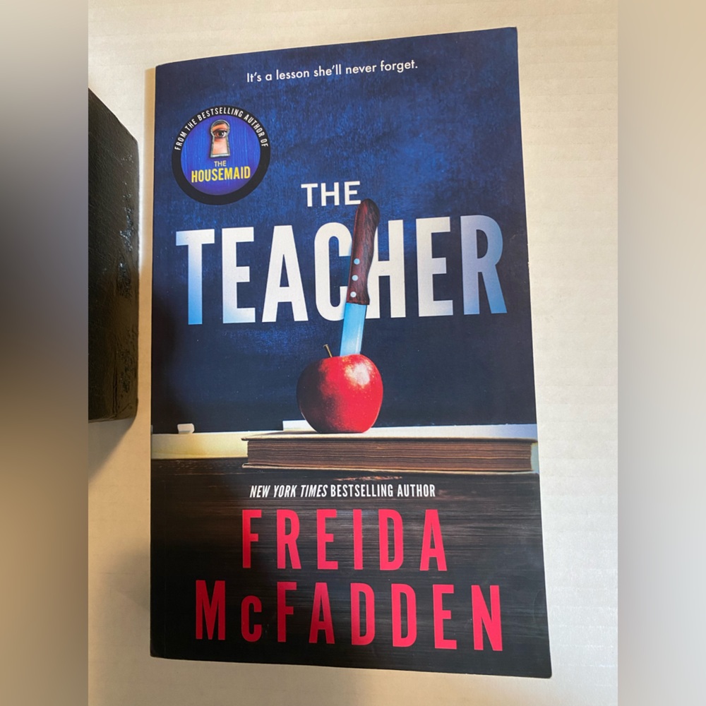 Teacher by Freida McFadden (2024, Trade Paperback) Read Once